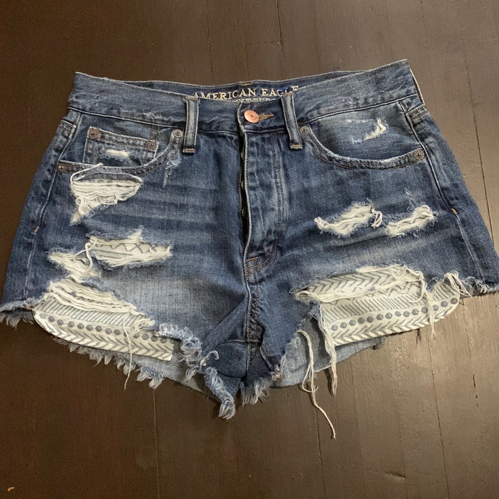 American Eagle vintage hi-rise festival denim shorts